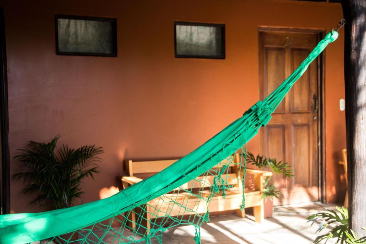 טמארינדו Tsunami Hostel מראה חיצוני תמונה